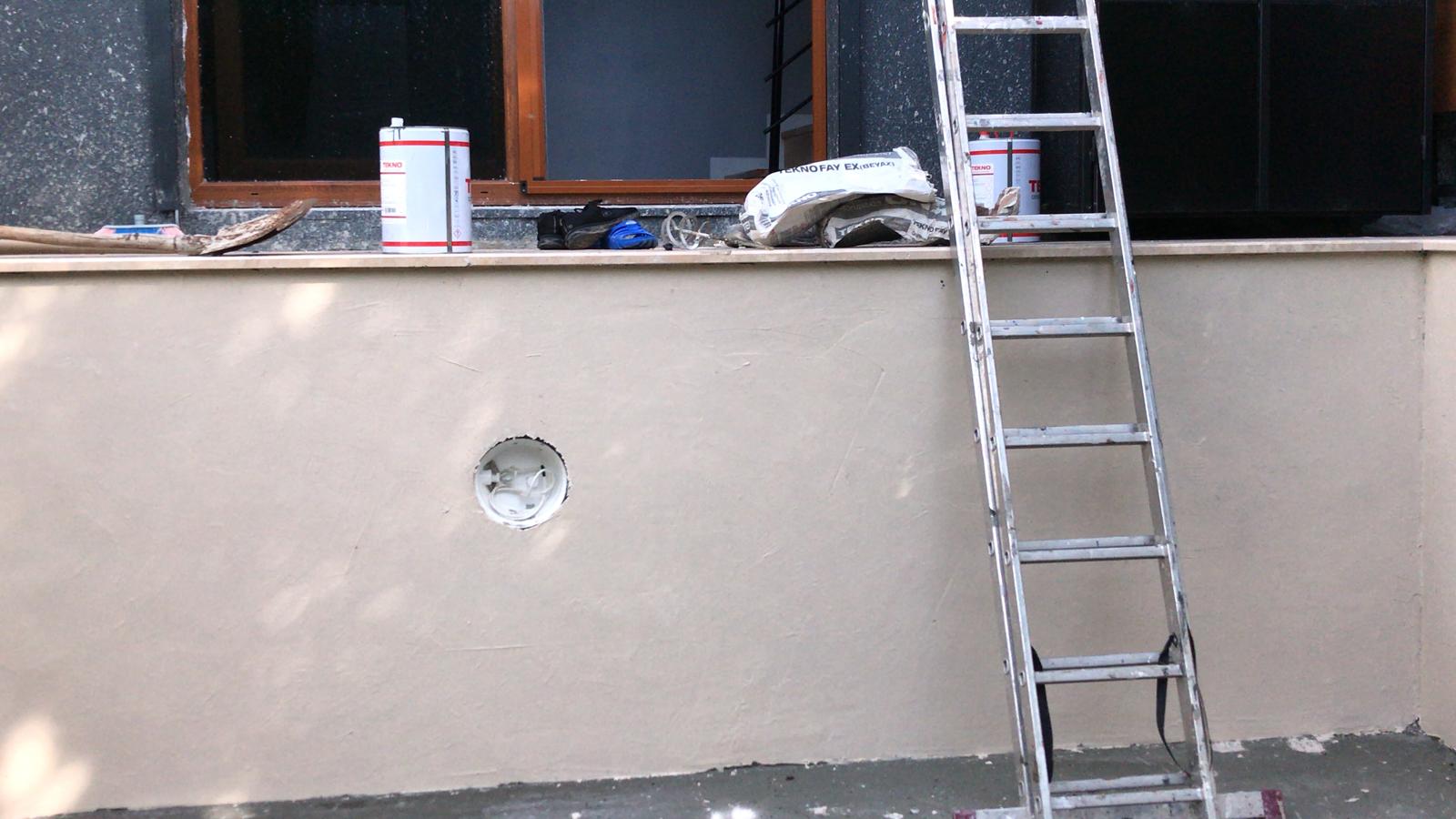 İzmir dekoratif duvar uygulaması — modern iç mekan yüzey kaplama
